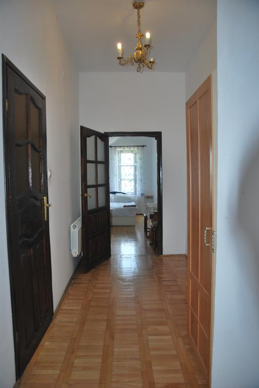 Palac W Czyzowie Szlacheckim Czyzow Szlachecki Exterior foto